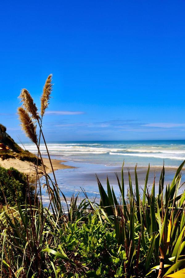 Toad Hall Baylys Beach Экстерьер фото