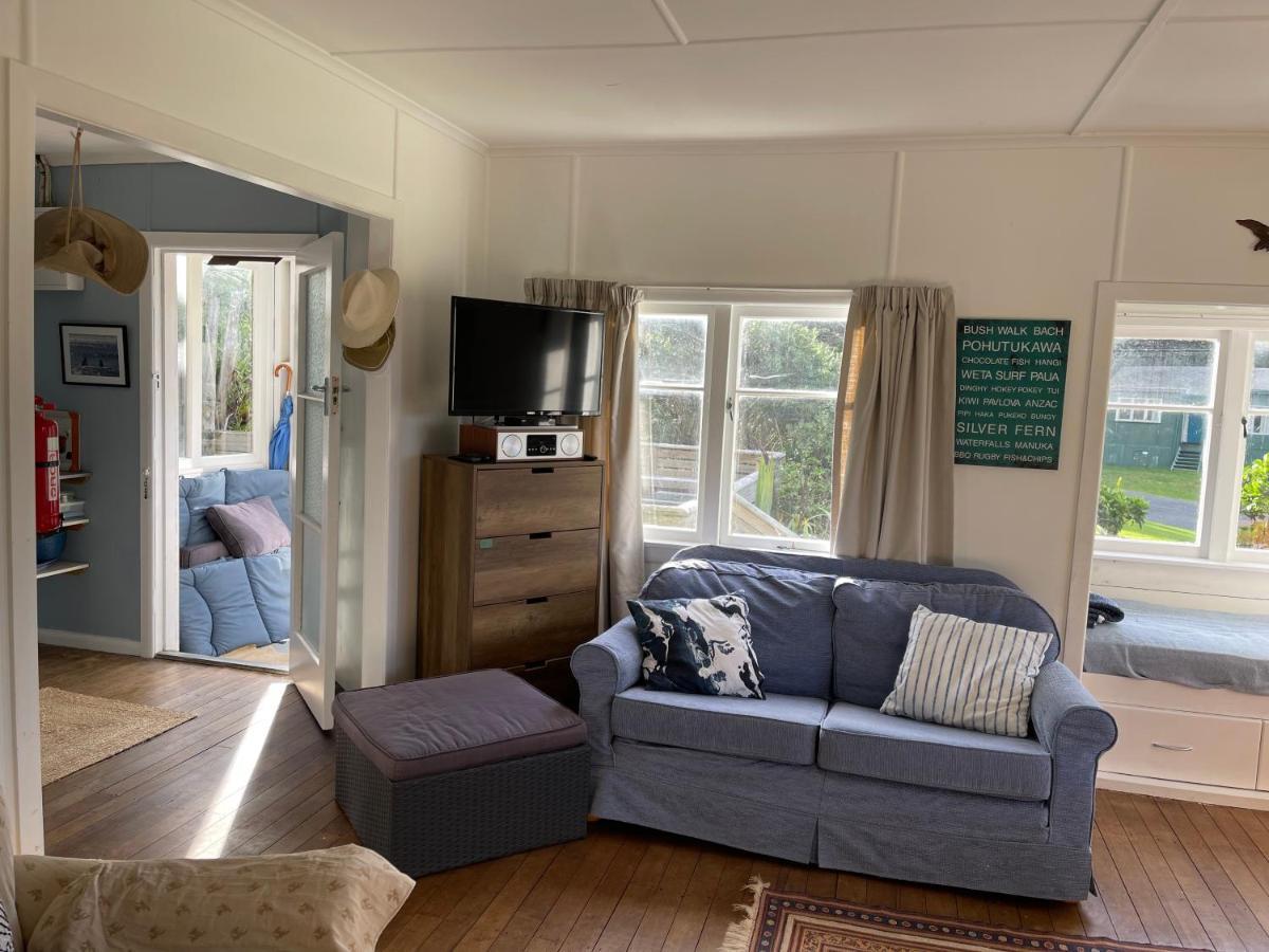 Toad Hall Baylys Beach Экстерьер фото