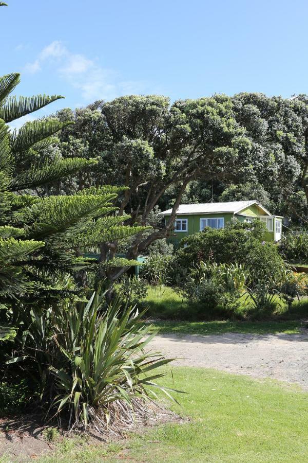 Toad Hall Baylys Beach Экстерьер фото