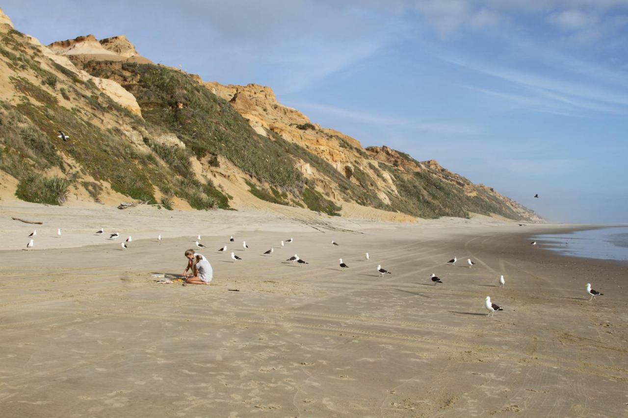 Toad Hall Baylys Beach Экстерьер фото